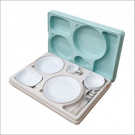 Термоподнос 54,2x38,7x(h)12см с крышкой, 5 отделений