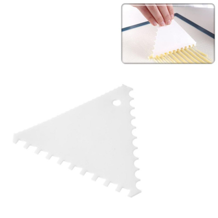 Скребок кондитерский треугольный зубчатый узкий